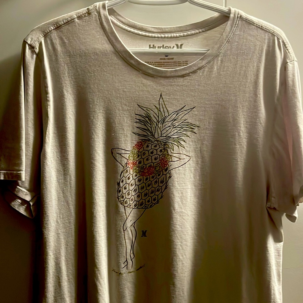 White pineapple shirt